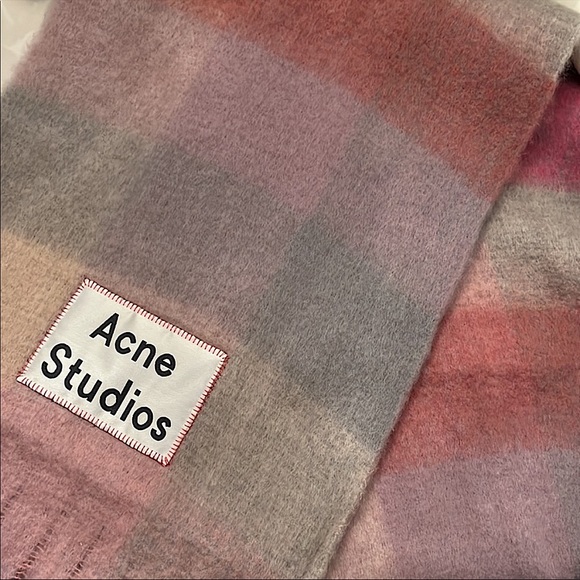 Acne Studios Accessories - ACNE STUDIOS Checked Scarf
